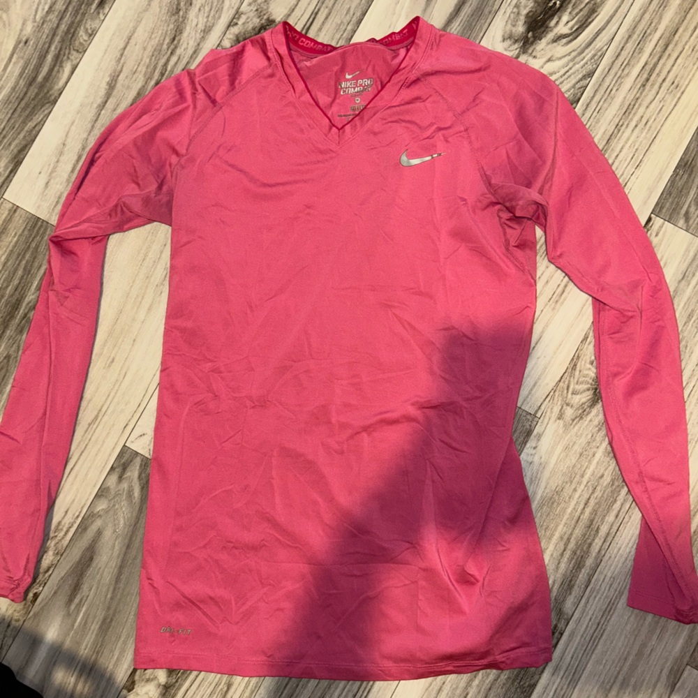 Nike drifit long sleeve
